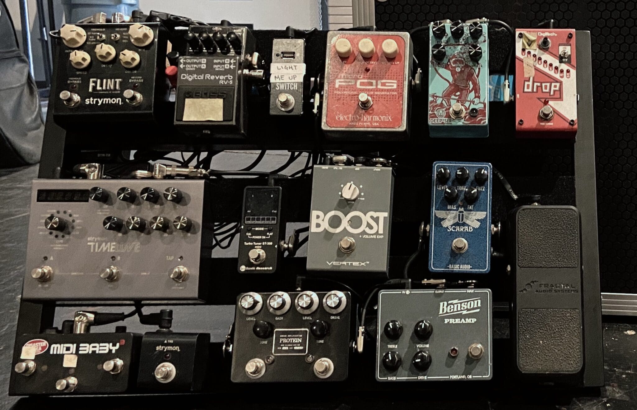 10 Pro Guitar Worship Pedalboards You Need To See